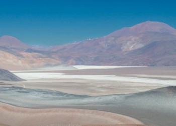 Chile enfrenta disputa por proyecto de litio Altoandinos entre Eramet, ENAMI y Rio Tinto